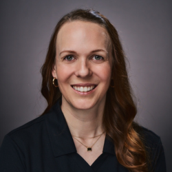 Melissa Messare - Headshot - 250 x 250px